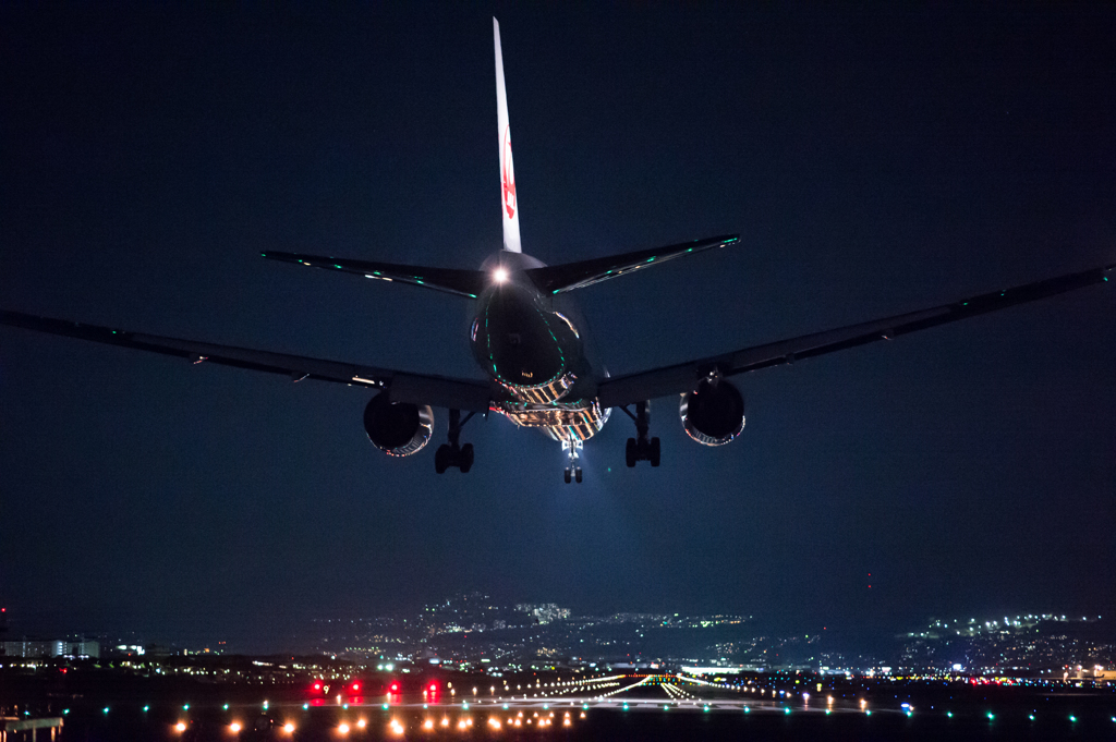 伊丹空港 千里川 夜景 By のり太郎 Id 写真共有サイト Photohito