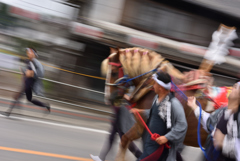 神馬、駆ける