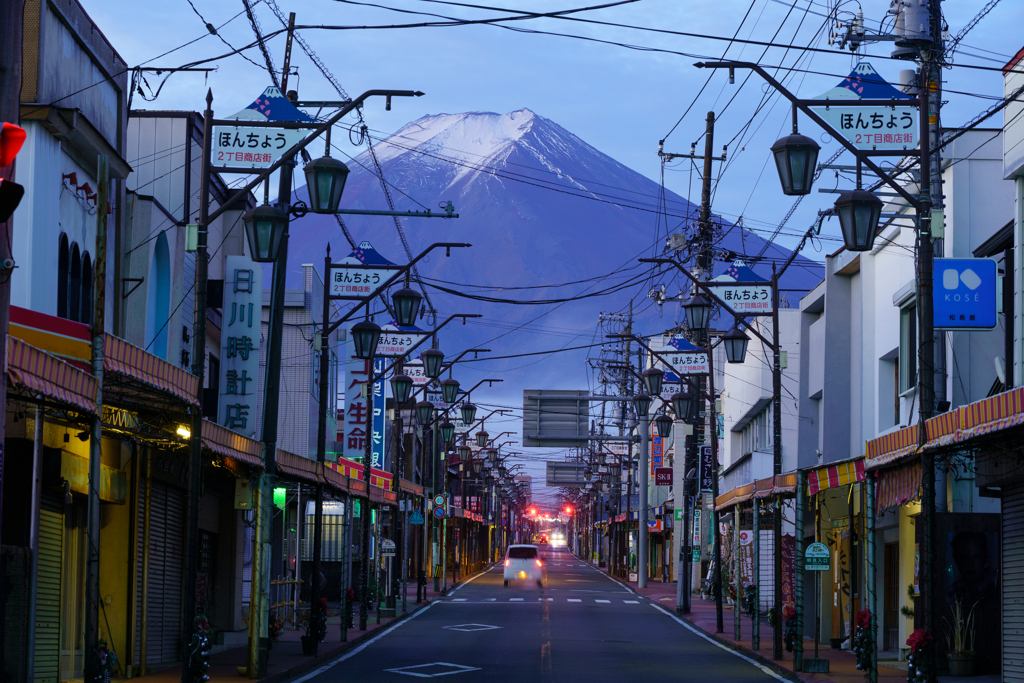 未明の町