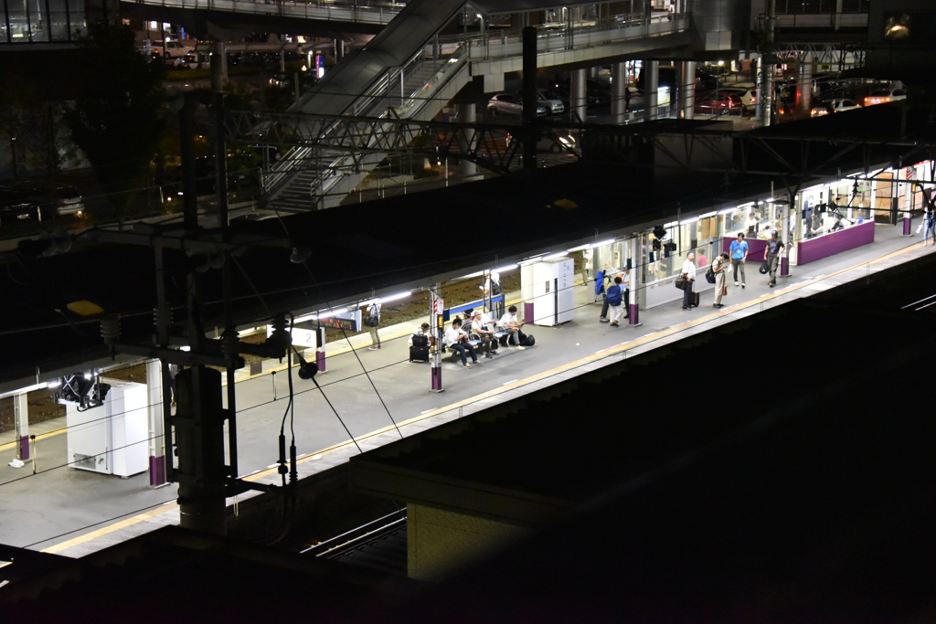 夜景ープラットフォーム