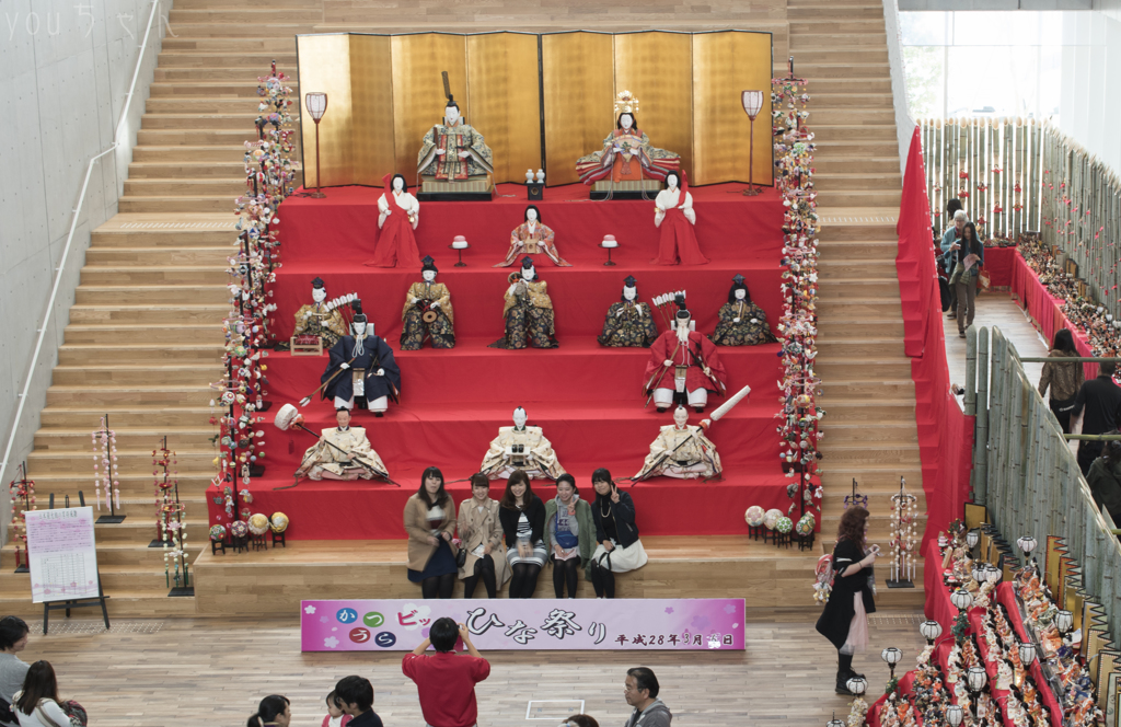 人間サイズ雛人形