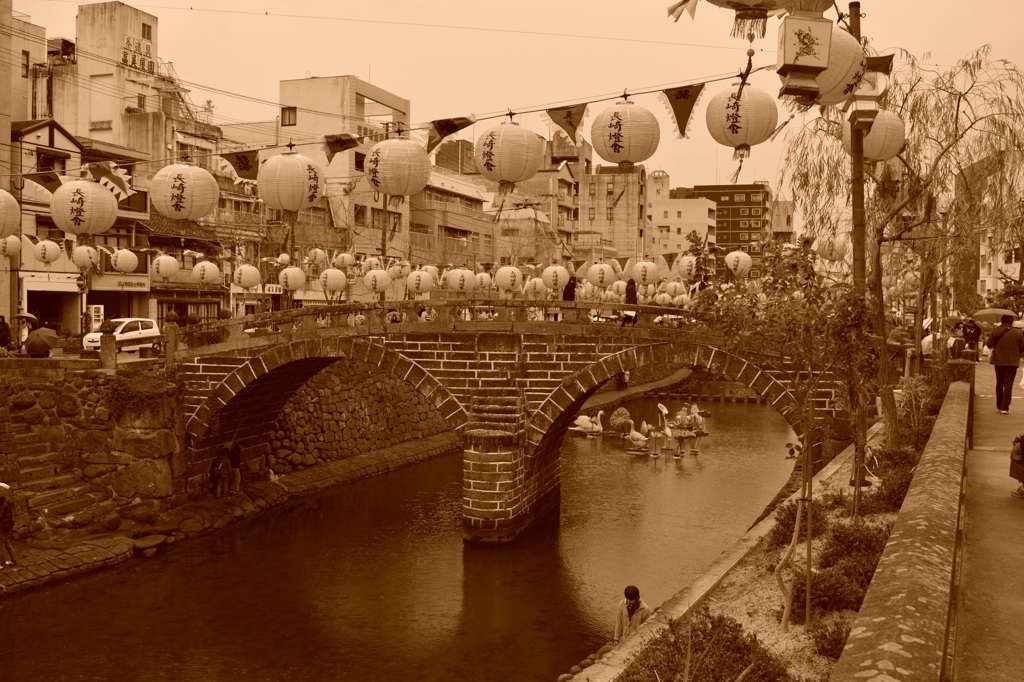 眼鏡橋。