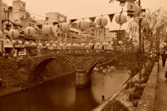 眼鏡橋。