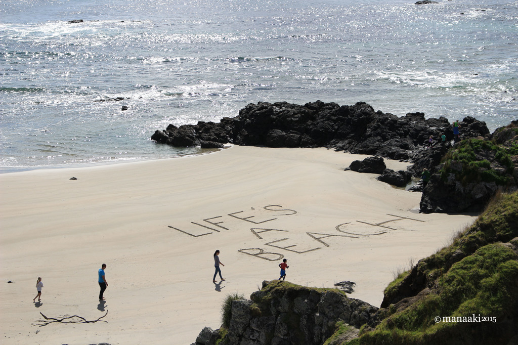 Life's a beach①