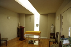 病院内の聖堂（聖テレジア病院）