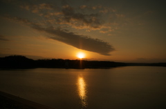 多摩湖の夕景