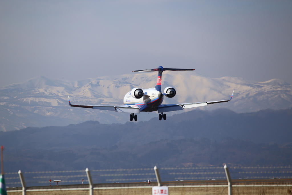 仙台空港と蔵王