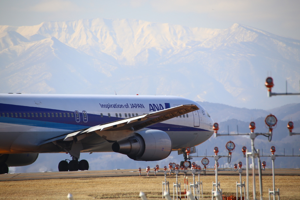 仙台空港と蔵王