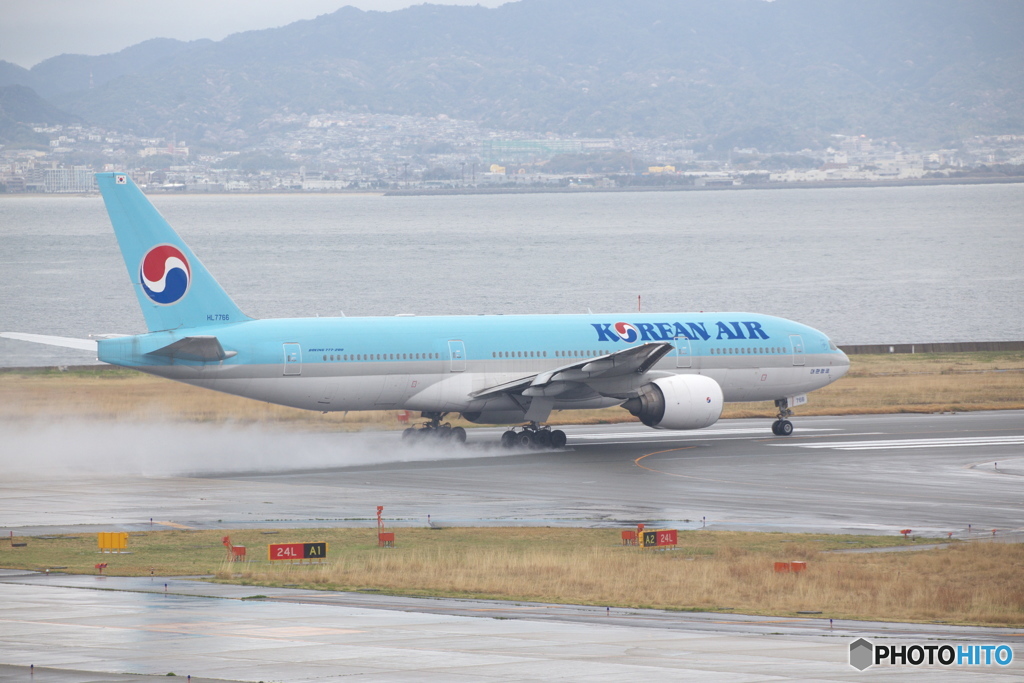 関西国際空港　KOREAN　AIR