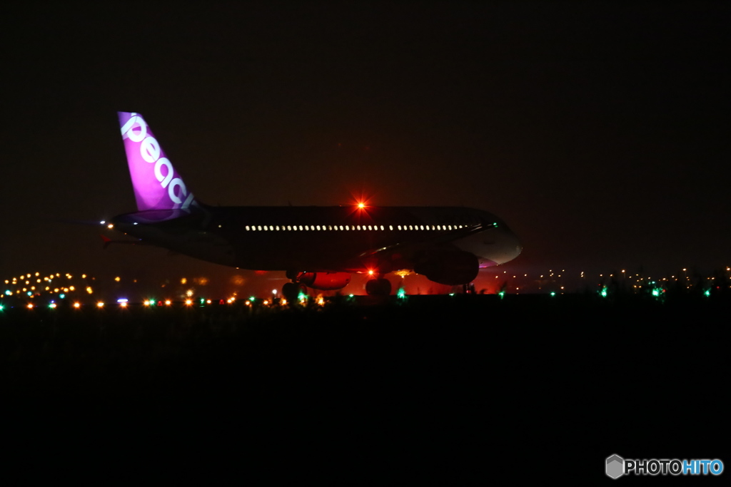 仙台空港　夜景　peach　離陸