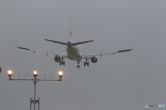 雨の仙台空港