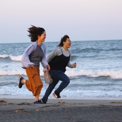 仙台空港 海 カメラ女子1-2