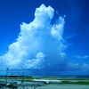 夏の雲・・・と飛行機