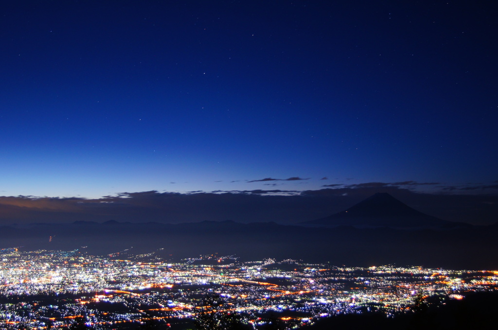 甘利山の夜明け