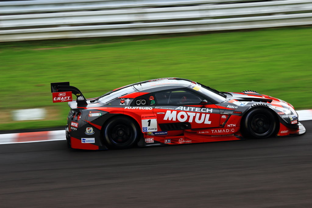 NO.1 MOTUL AUTECH 