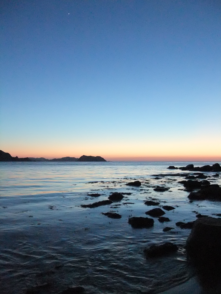 暮れの海
