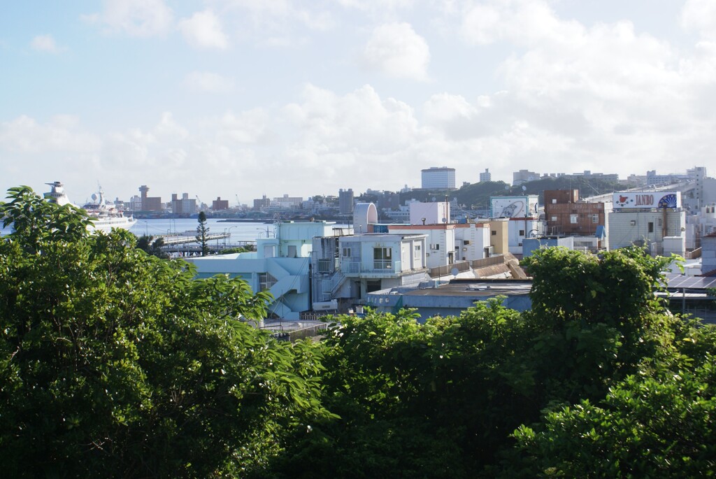 那覇市街