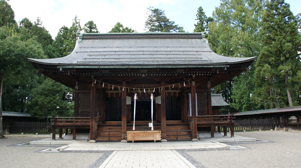 上杉神社　拝殿