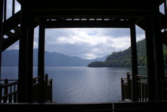 ボートハウスから見た中禅寺湖