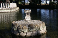 水神の祠