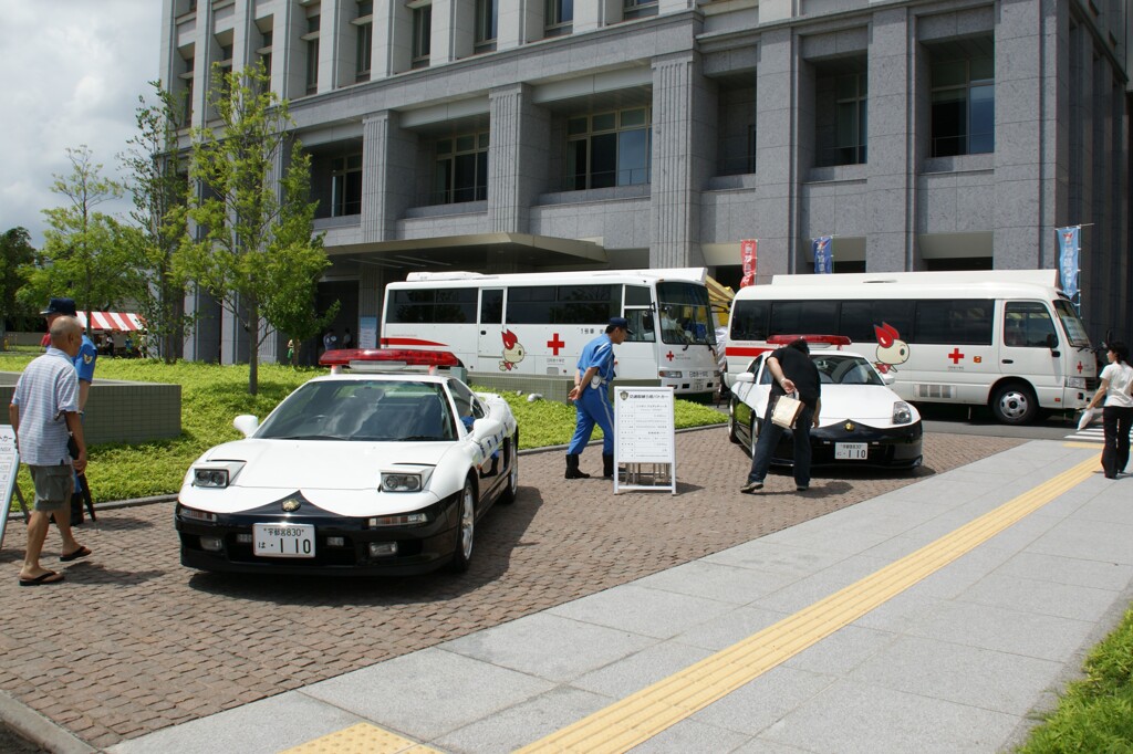 パトカー