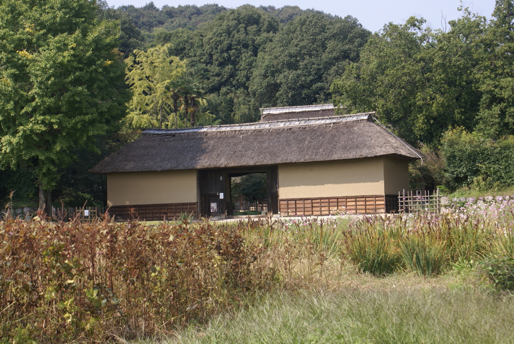 長屋門