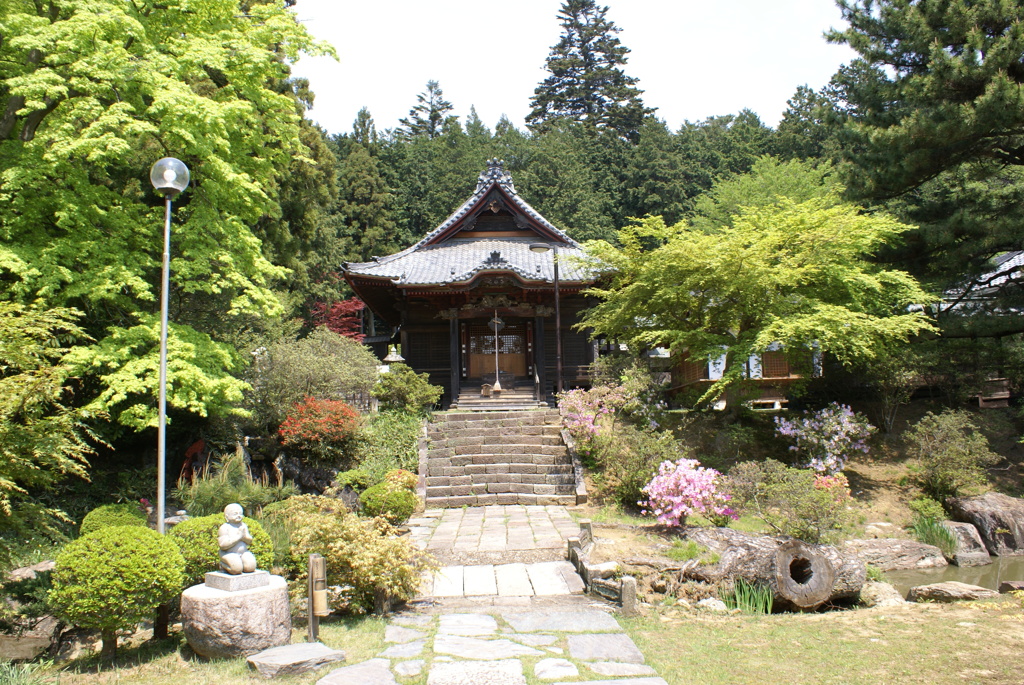 鶏足寺護摩堂