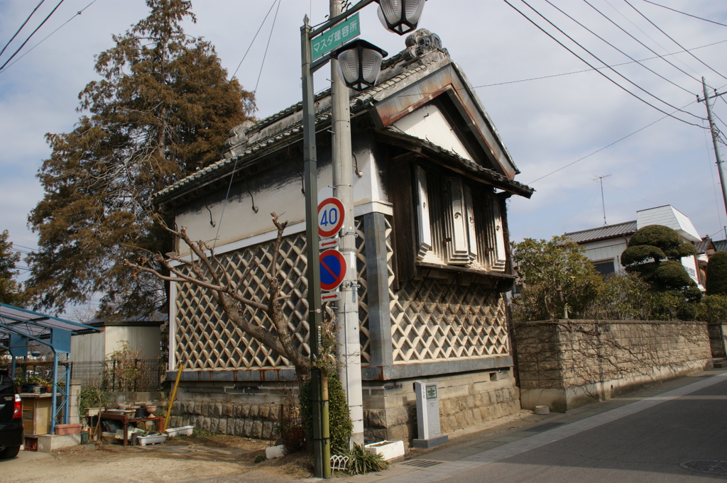 古い蔵