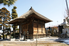 茅葺のお堂