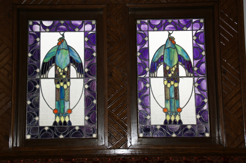 内部のステンドグラス