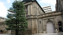 日銀正面の建物