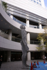 オペラシティのモニュメント