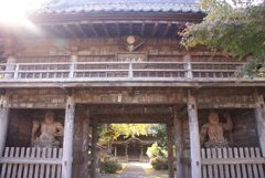 佐竹寺楼門と本堂