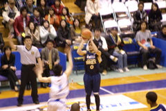 田臥選手のジャンプシュート