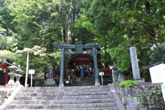 男体山への登山口