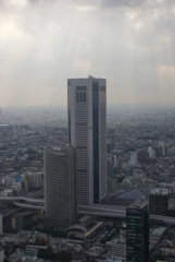 オペラシティ全景