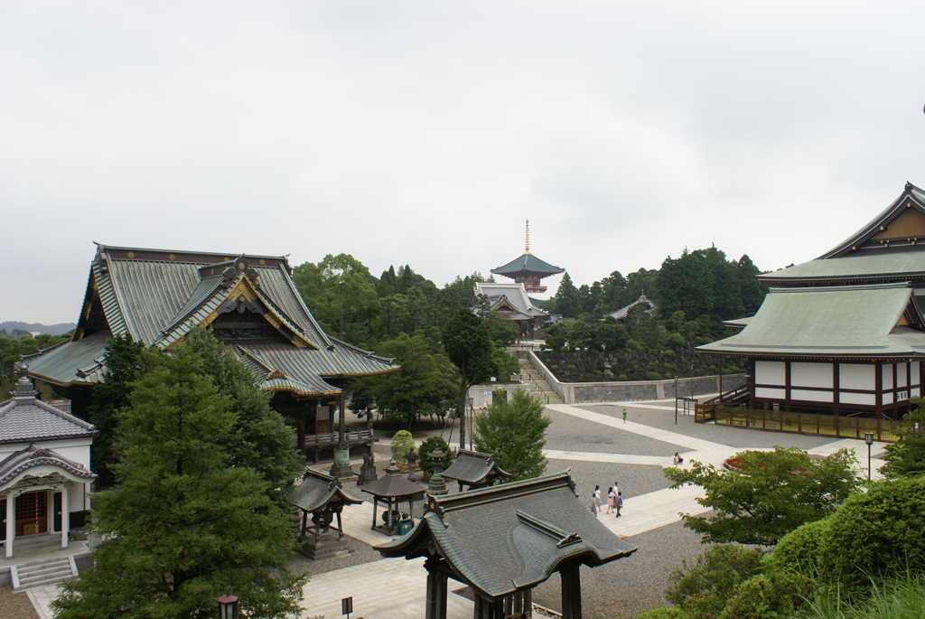 成田山境内