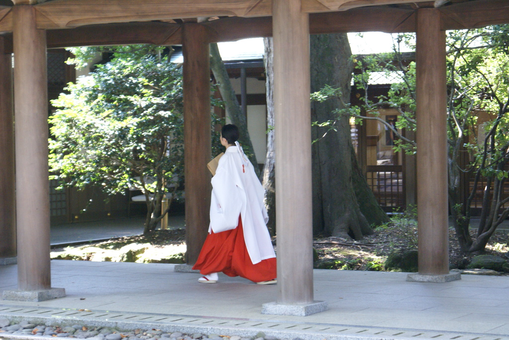 巫女さん