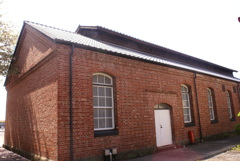 赤レンガ建物２