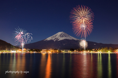 河口湖冬花火1