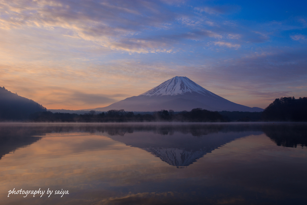静穏の湖
