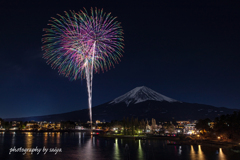 河口湖冬花火2025 その２