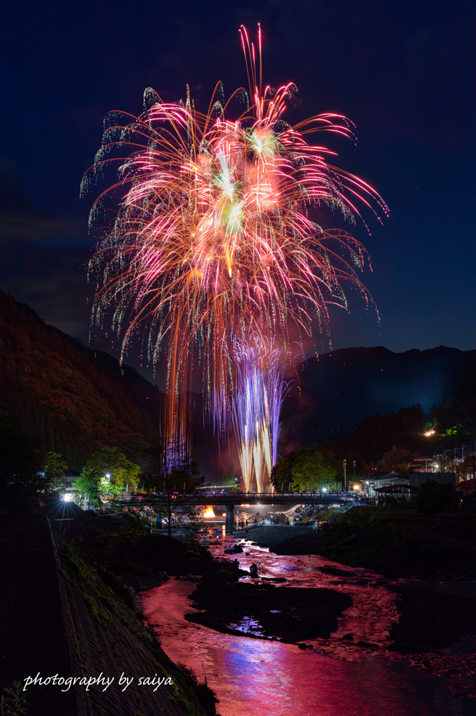 多摩源流祭り花火1