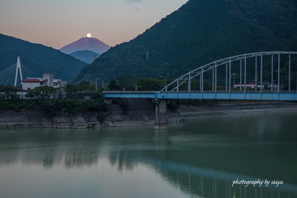 丹沢湖パール富士