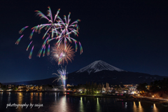 河口湖冬花火2025 その１
