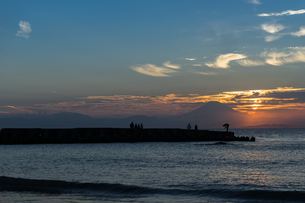 森戸海岸の夕暮れ