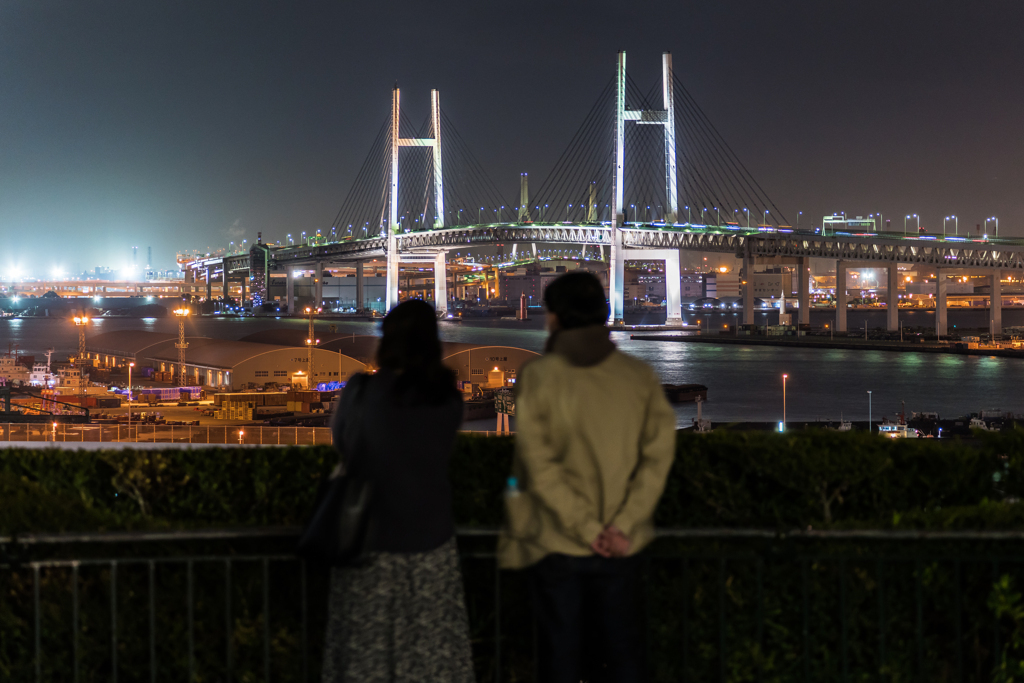 ベイブリッジとカップル
