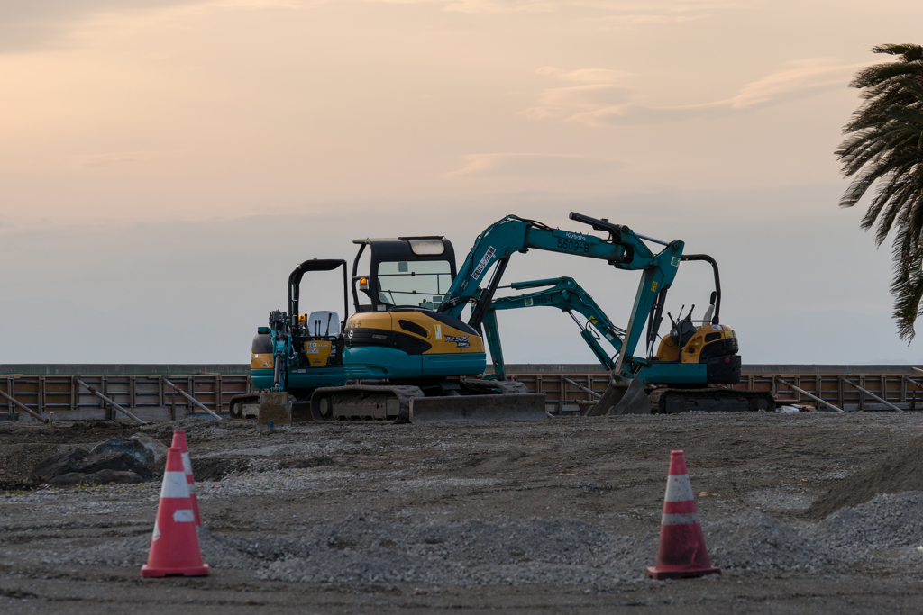更地になったデイニーズ森戸店