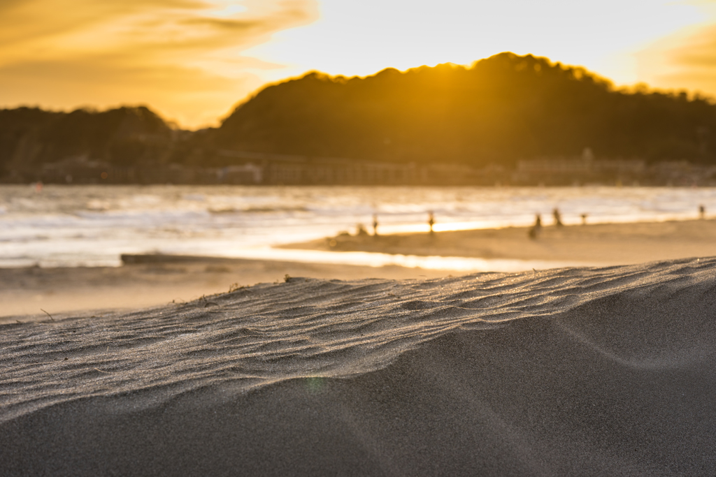 由比ヶ浜の夕景