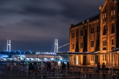 赤レンガ倉庫（100-400mm F5-6.3 DG DN OSテスト）